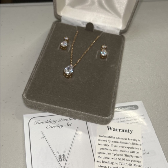 Nolan Miller’s Twinkling Pendant and Earring Set - Picture 10 of 11
